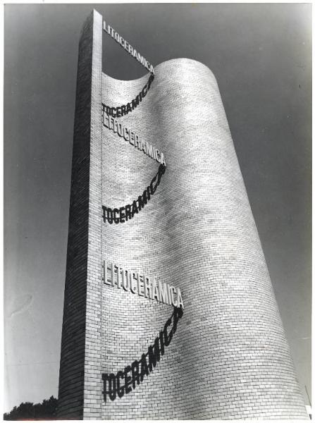 Fiera di Milano - Campionaria 1938 - Struttura a torre "Litoceramica" della Piccinelli ceramiche Soc. An.
