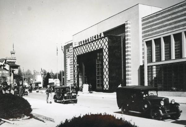 Fiera di Milano - Campionaria 1938 - Padiglione dell'elettricità - Esterno
