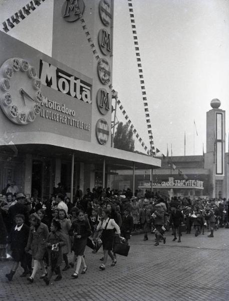 Fiera di Milano - Campionaria 1940 - Padiglione della Motta - Esterno