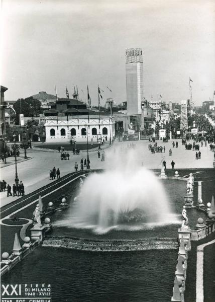 Fiera di Milano - Campionaria 1940 - Entrata di piazza Giulio Cesare