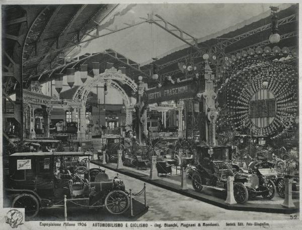 Milano - Esposizione internazionale 1906 - Padiglione dell'automobilismo e ciclismo - Sala interna