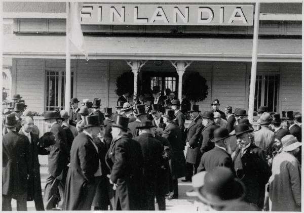Fiera di Milano - Campionaria 1929 - Inaugurazione del padiglione della Finlandia