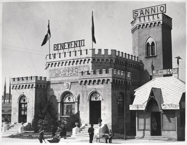 Fiera di Milano - Campionaria 1929 - Padiglione del Sannio-Benevento - Esterno