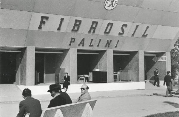 Fiera di Milano - Campionaria 1951 - Padiglione del mobilio - Sezione della Fibrosil Palini