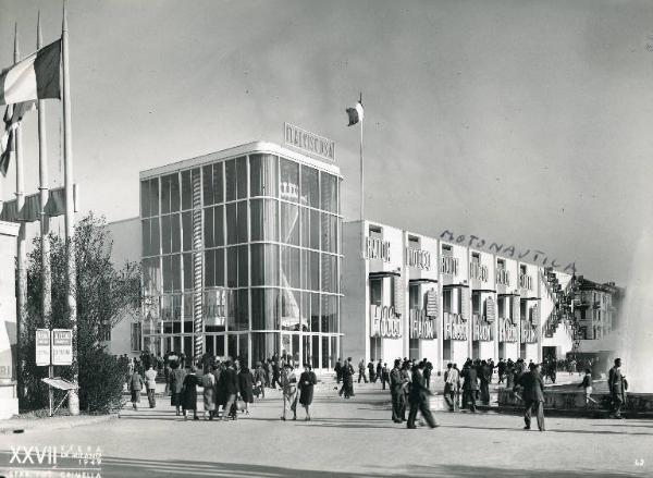 Fiera di Milano - Campionaria 1949 - Padiglione della Italviscosa - Veduta esterna
