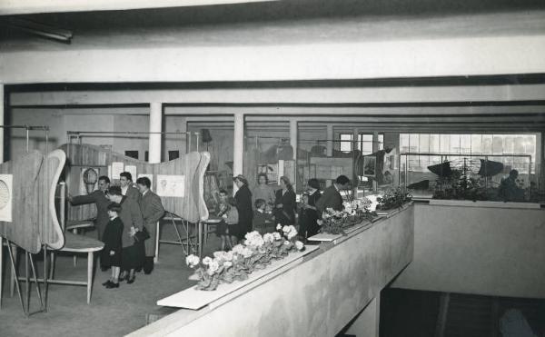 Fiera di Milano - Campionaria 1951 - Mostra internazionale del volo verticale