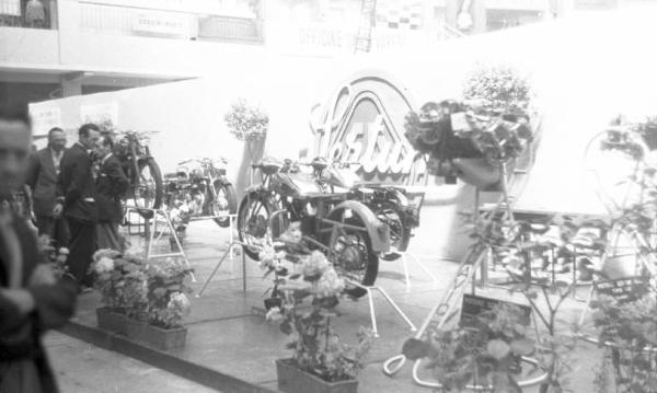 Fiera di Milano - Campionaria 1947 - Padiglione 31 - Motociclette Sertum