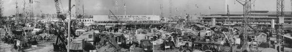 Fiera di Milano - Campionaria 1956 - Settore dell'edilizia - Veduta panoramica