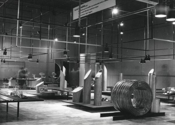Fiera di Milano - Campionaria 1956 - Padiglione del Gruppo Montecatini - Sala dell'alluminio