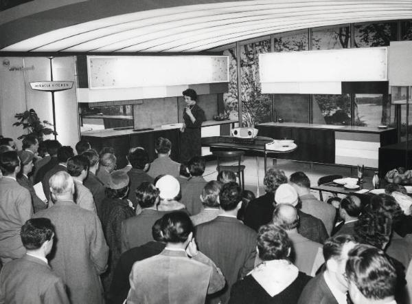 Fiera di Milano - Campionaria 1958 - Palazzo delle nazioni - Mostra ufficiale degli Stati Uniti d'America - Presentazione in anteprima alla stampa