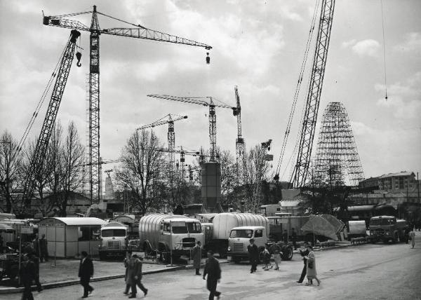 Fiera di Milano - Campionaria 1958 - Settore dell'edilizia