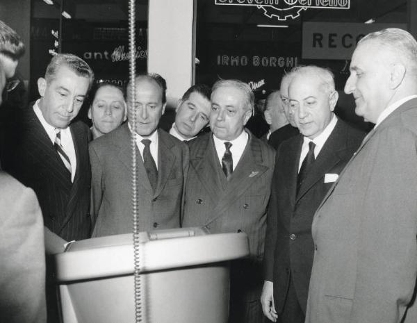 Fiera di Milano - Campionaria 1960 - Visita del ministro dell'interno Giuseppe Spataro