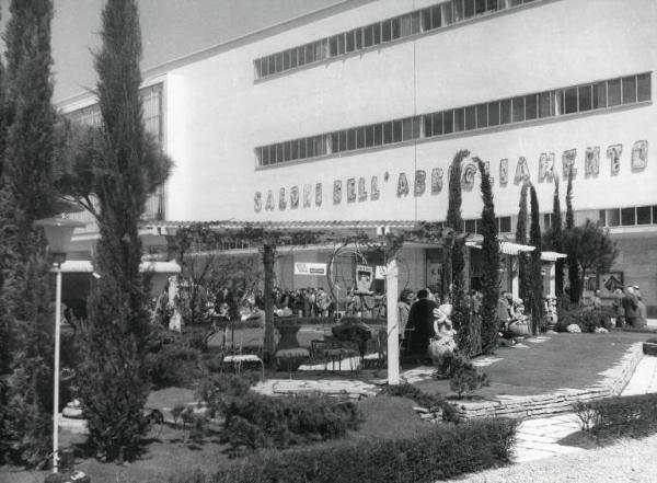 Fiera di Milano - Campionaria 1956 - Largo X - Mostra orto-floro-arboricola
