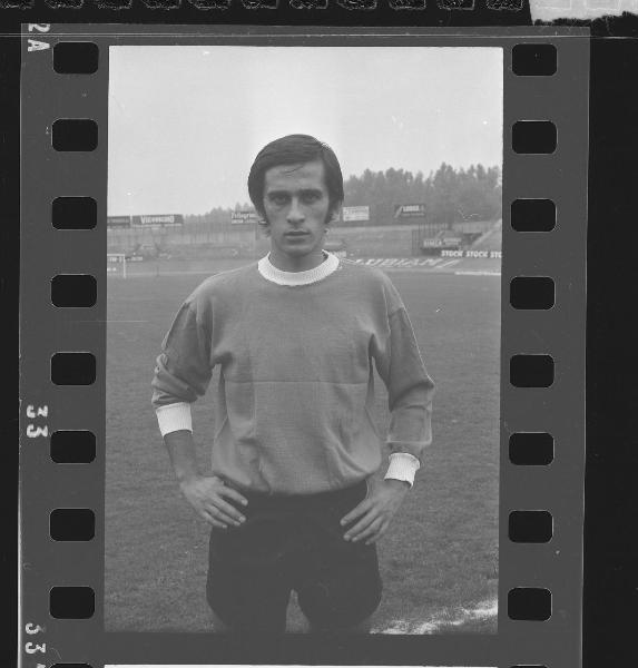 Ritratto maschile - Nuovo calciatore del Mantova 1972 - Roberto Caremi- Mantova - Antistadio Centrale