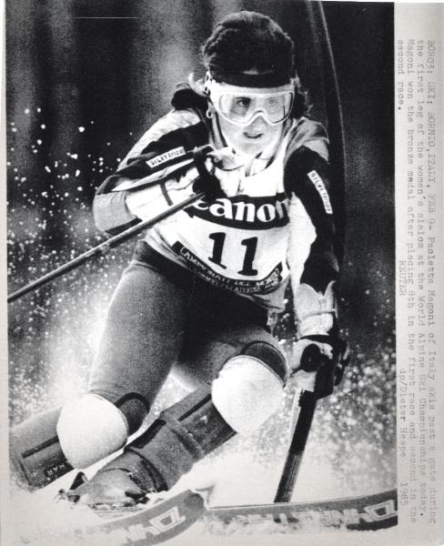 Sport invernali - Sci alpino - Slalom speciale femminile - Bormio - Campionati mondiali di sci alpino 1985 - Paola Magoni in azione