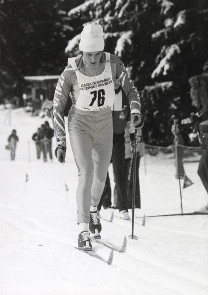 Sport invernali - Sci di fondo femminile - Campo Carlo Magno-Pinzolo - Trofeo  Val di Sole 1982 - Maria Canins in azione