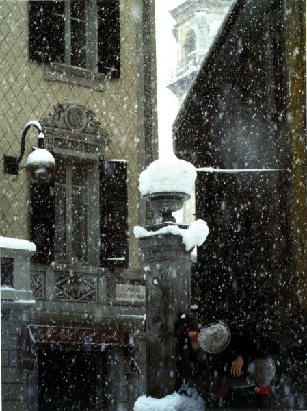 Piazza Tre Fontane sotto la neve