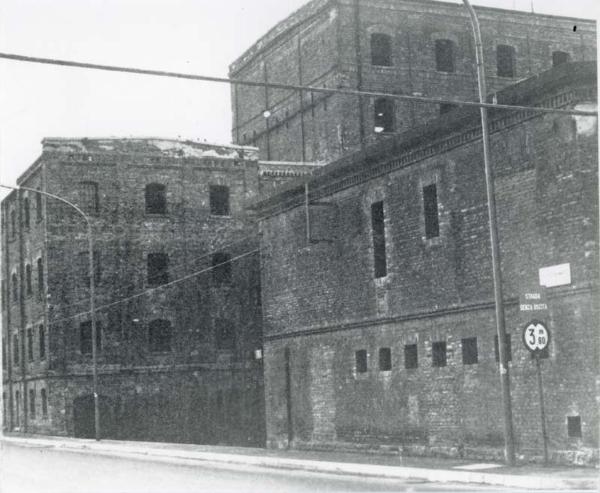 Italia, Trieste - Risiera di San Sabba vista da via Rio Primario, campo di concentramento / campo di detenzione durante l'occupazione tedesca - Nazismo