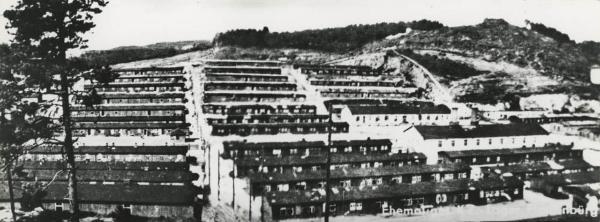 Germania - Campo di concentramento di Flossenbürg - Nazismo - Veduta dall'alto dopo la liberazione: baracche
