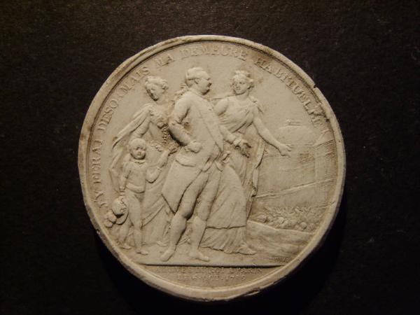 Medaglia commemorativa dell'arrivo di Luigi XVI, della regina Maria Antonietta e del delfino di Francia a Parigi il 6 ottobre 1789