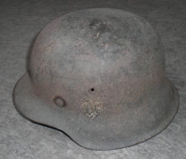 Stahlhelm M.1940