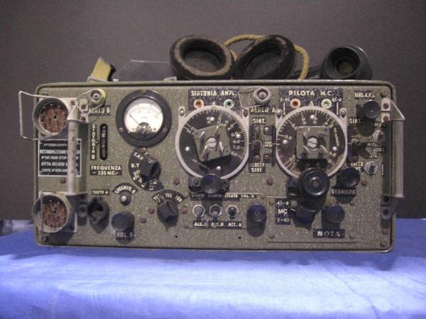 Tipo MK III-R19 - radioricetrasmettitore - elettricità e magnetismo
