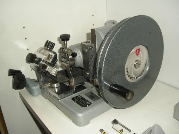 Microtomo rotativo - chimica analitica