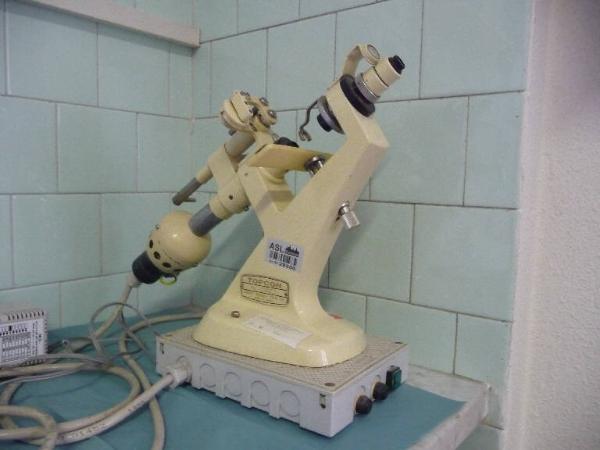 Topcon - microscopio