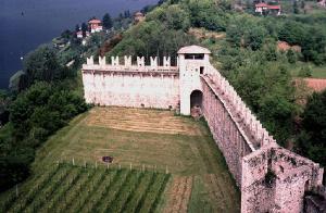 Rocca Borromeo - complesso