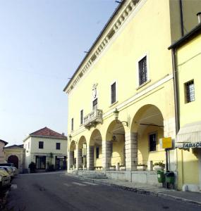 Palazzo ex Monte di Pieta'
