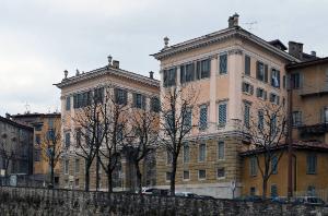 Palazzo Medolago Albani