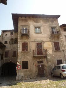 Casa Via Molini 10