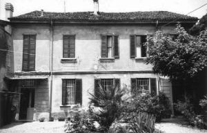 Corte Via Giuseppe Garibaldi 49