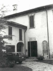 Villa Olivares, Zari, Mereghetti