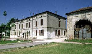 Corte Serravalle - complesso