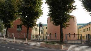 Scuola media Tibaldi, Cantù (CO) - fotografia di Basilico, Sabrina (2014)