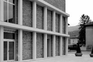 Municipio di Canzo, Canzo (CO) - fotografia di Introini, Marco (2002)