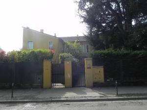 Villa bifamigliare - fotografia di Servi, Maria Beatrice (2014)