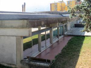 Scuola Vigna Monti, Mandello del Lario (LC) - fotografia di Boriani, Maurizio (2014)