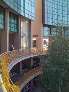 Centro commerciale e uffici Meridiana, Lecco (LC) - fotografia di Premoli, Fulvia (2015)