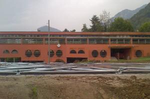 Scuola elementare pubblica, Calolziocorte (LC) - fotografia di Premoli, Fulvia (2015)