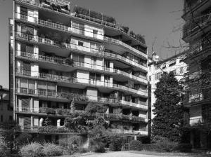 Condominio ai giardini d'Arcadia, Milano (MI) - fotografia di Introini, Marco (2016)