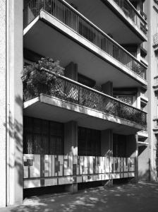 Condominio in via Canova 15, Milano (MI) - fotografia di Introini, Marco (2015)
