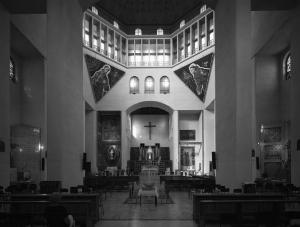Veduta interna della chiesa - fotografia di Introini, Marco (2015)