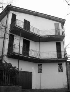 Casa La Bortoluzza, Varese (VA) - fotografia di Savoldi, Monja (2010)