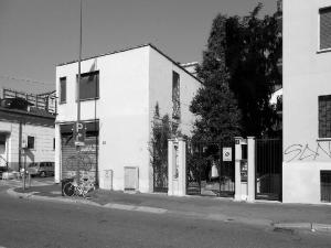 Edificio per abitazioni, negozi e uffici in via Gioia 1, Milano (MI) - fotografia di Sartori, Alessandro (2016)
