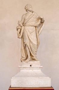 Statua di san Simone apostolo