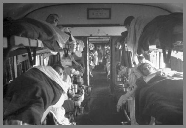 Ritorno dalla Russia con il treno ospedale, 1942 