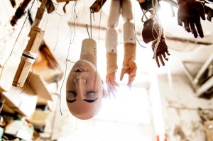 Atelier Carlo Colla & Figli, Milano. Anatomia di una marionetta: testa e mani