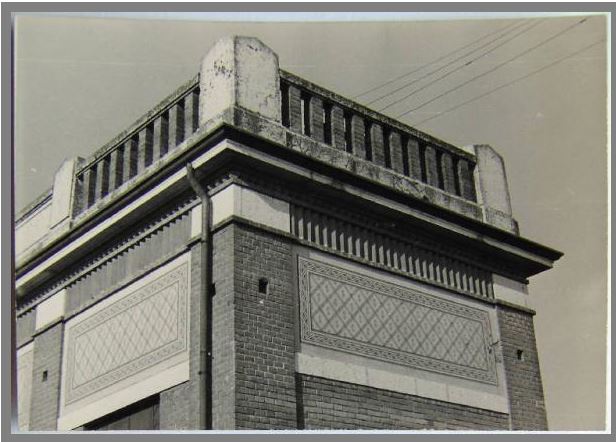 San Benedetto Po (MN) Stabilimento idrovoro di San Siro Edificio chiavica – particolare degli elementi decorativi Foto 1950-60 